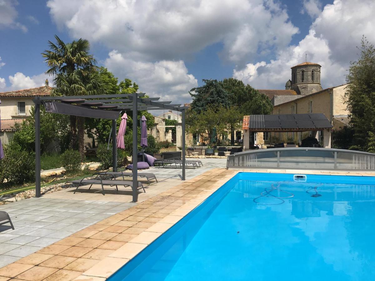 Jardin D'Arcy - Chambres D'Hotes Avec Piscine Et Spa Bois Экстерьер фото